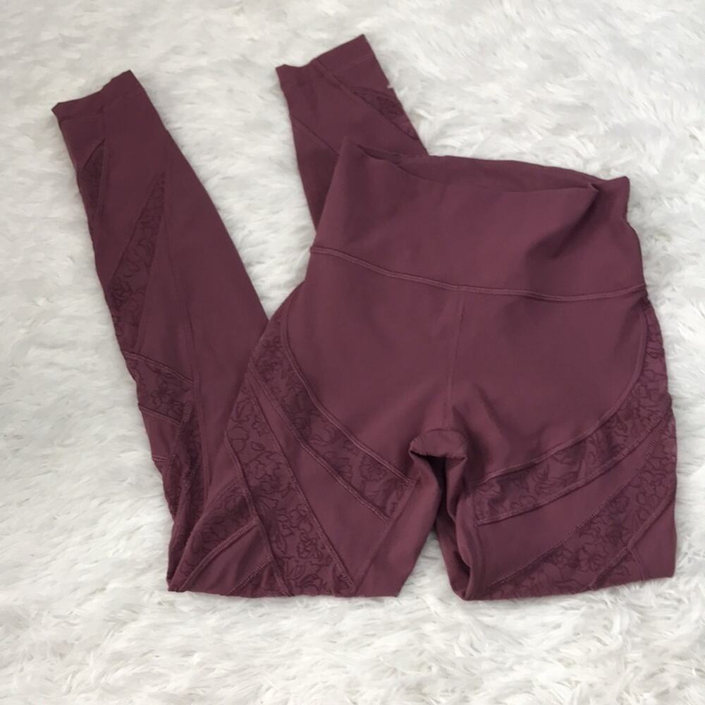 Lululemon Wunder Under High-Rise Tight Flocked 28"